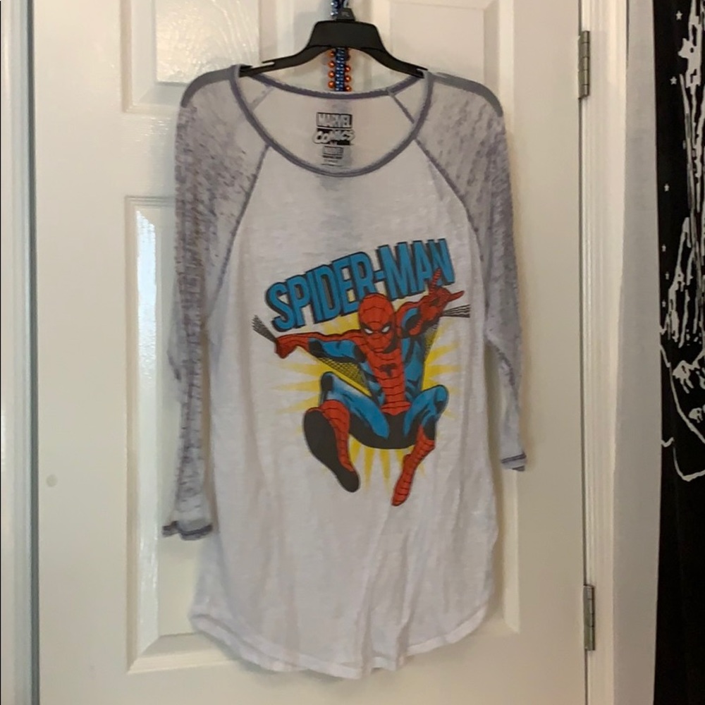 Spider man shirt SO SOFT